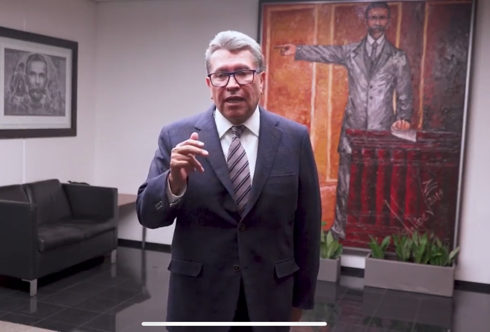 261ce488-aee2-4a85-8d97-11e2a8faa73b