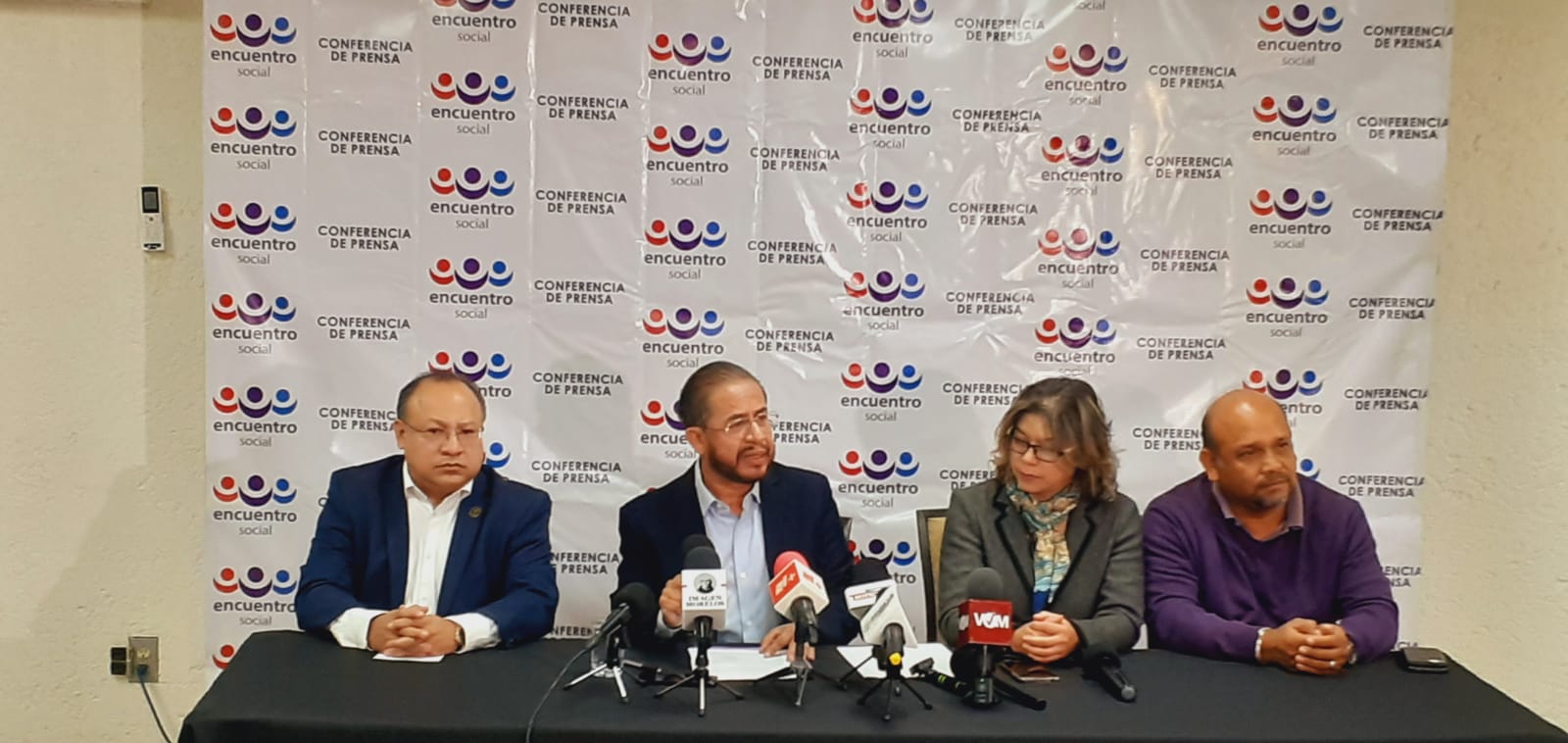 60B13BC2-B77C-4749-A979-256044B42C9F