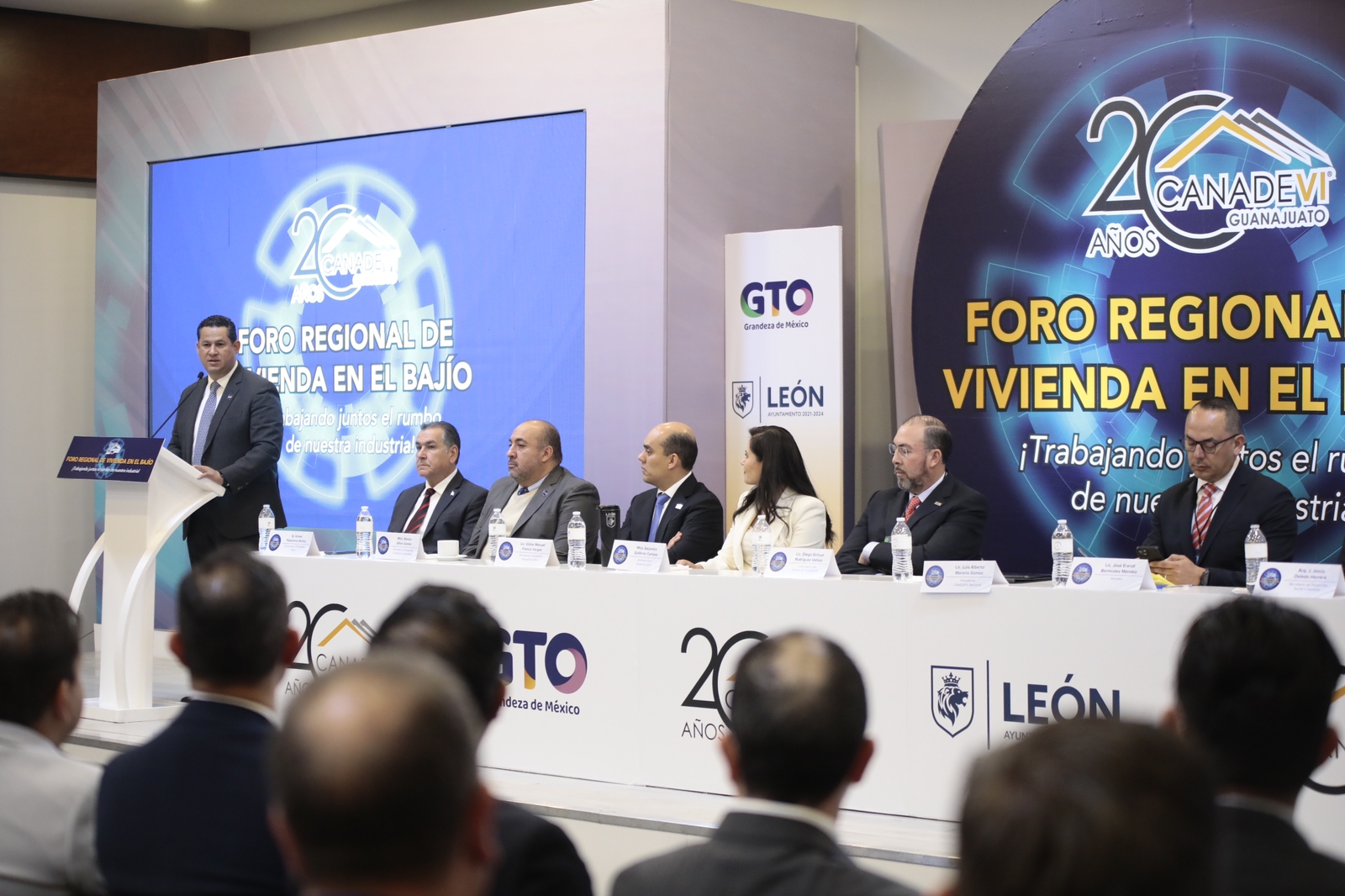 7de2da98-db79-457b-9bab-01970949f6bf