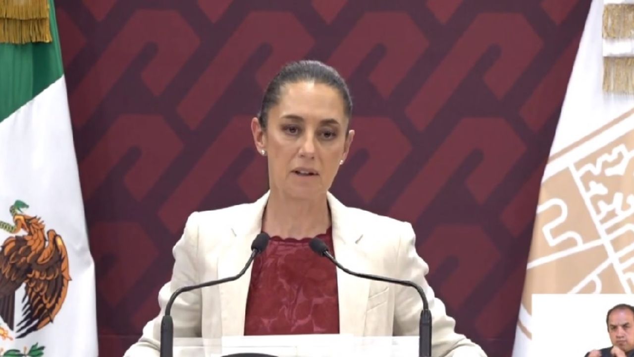 Claudia-Sheinbaum-marcha-INE