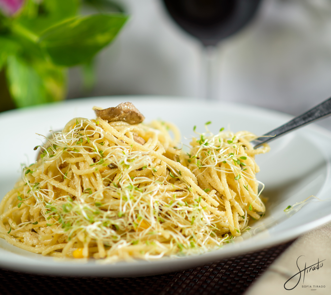 SPAGHETTI CON CHAMPIÑONES, ELOTE Y GERMINADO DE ALFALFA 3