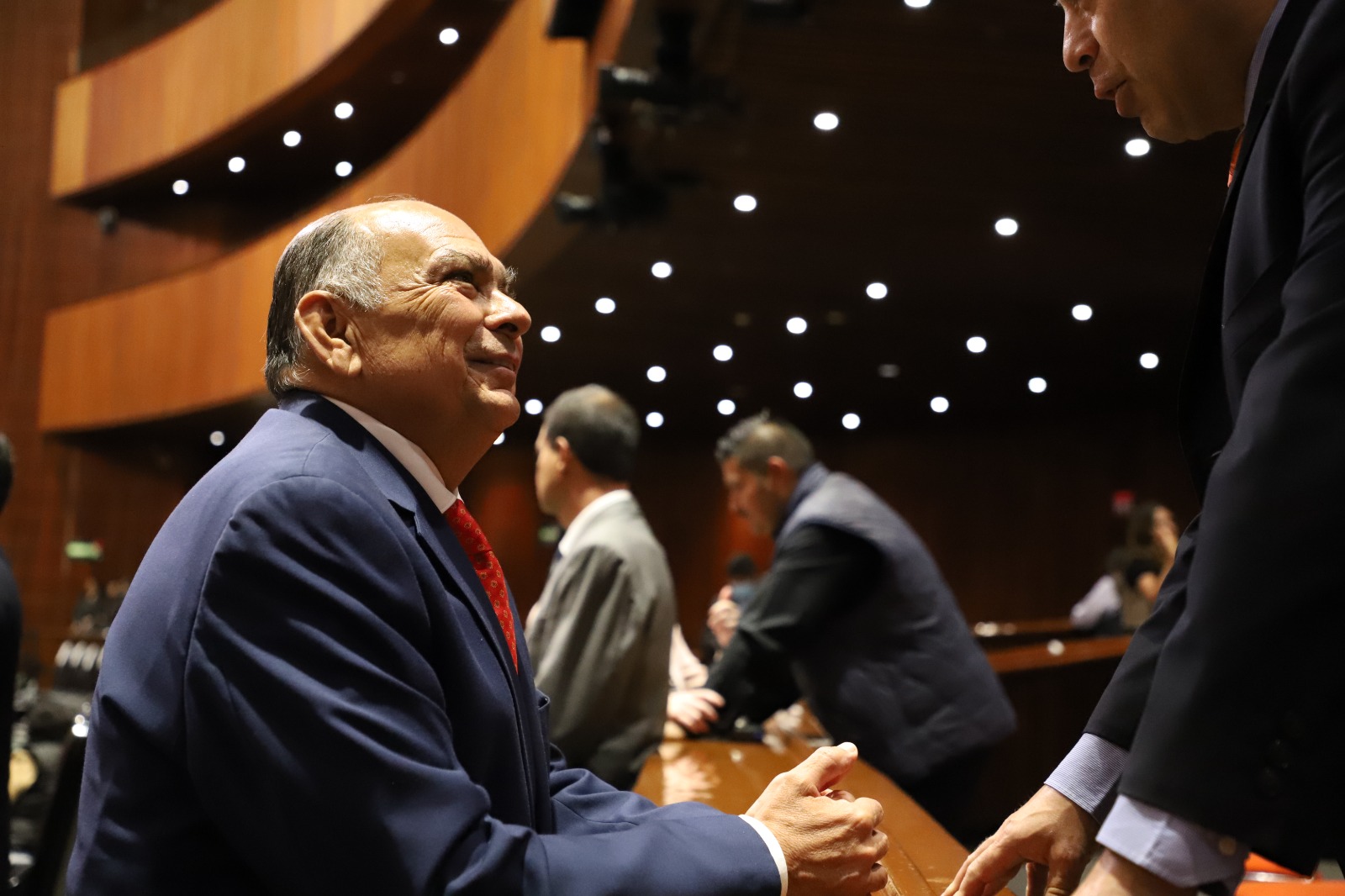 Se suma diputado Pérez Garibay a la iniciativa de MC y pide aporten de su salario en la compra de medicamentos oncológicos y él pone la misma cantidad.