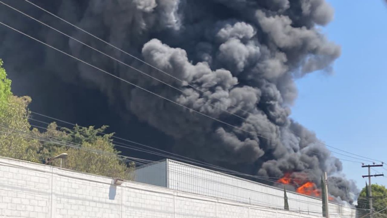 incendio-recicladora-Ecatepec