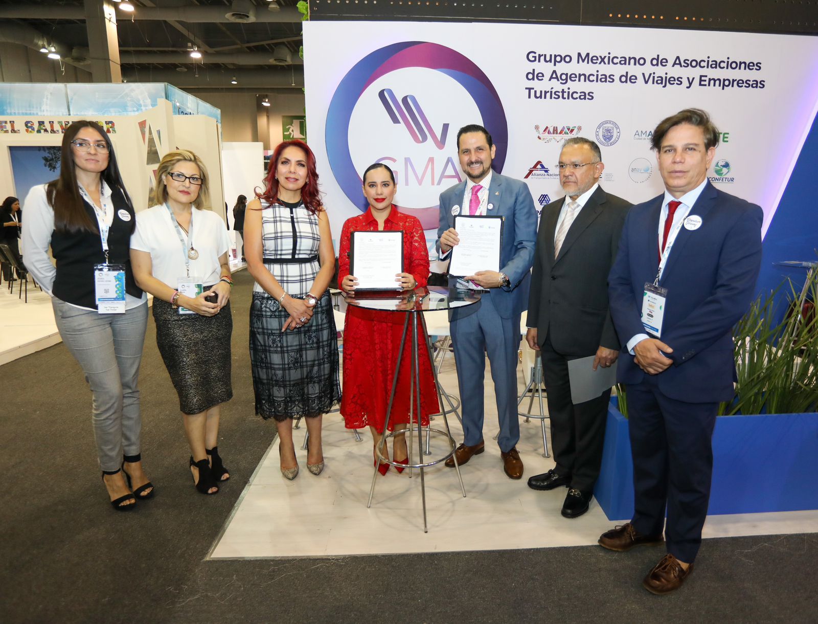 8c301148-2848-4a70-81a3-9f15cf5d05d3