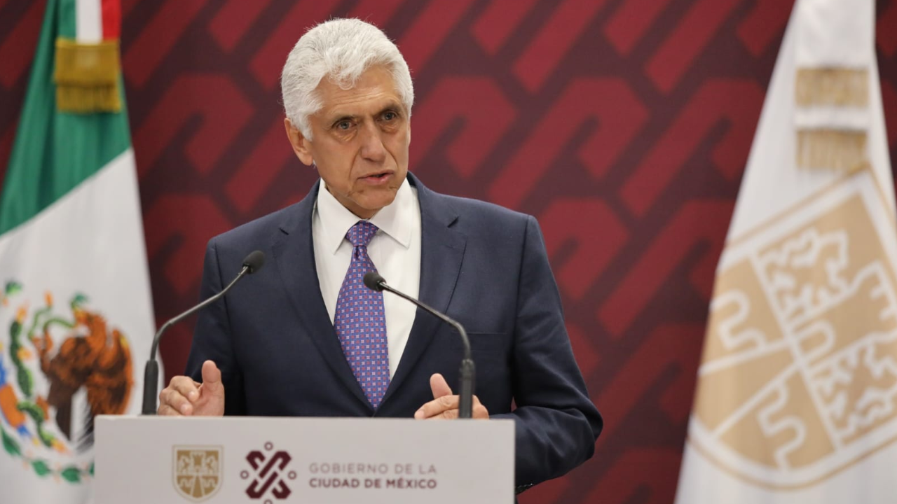 Martinez-Santoyo-Twitter