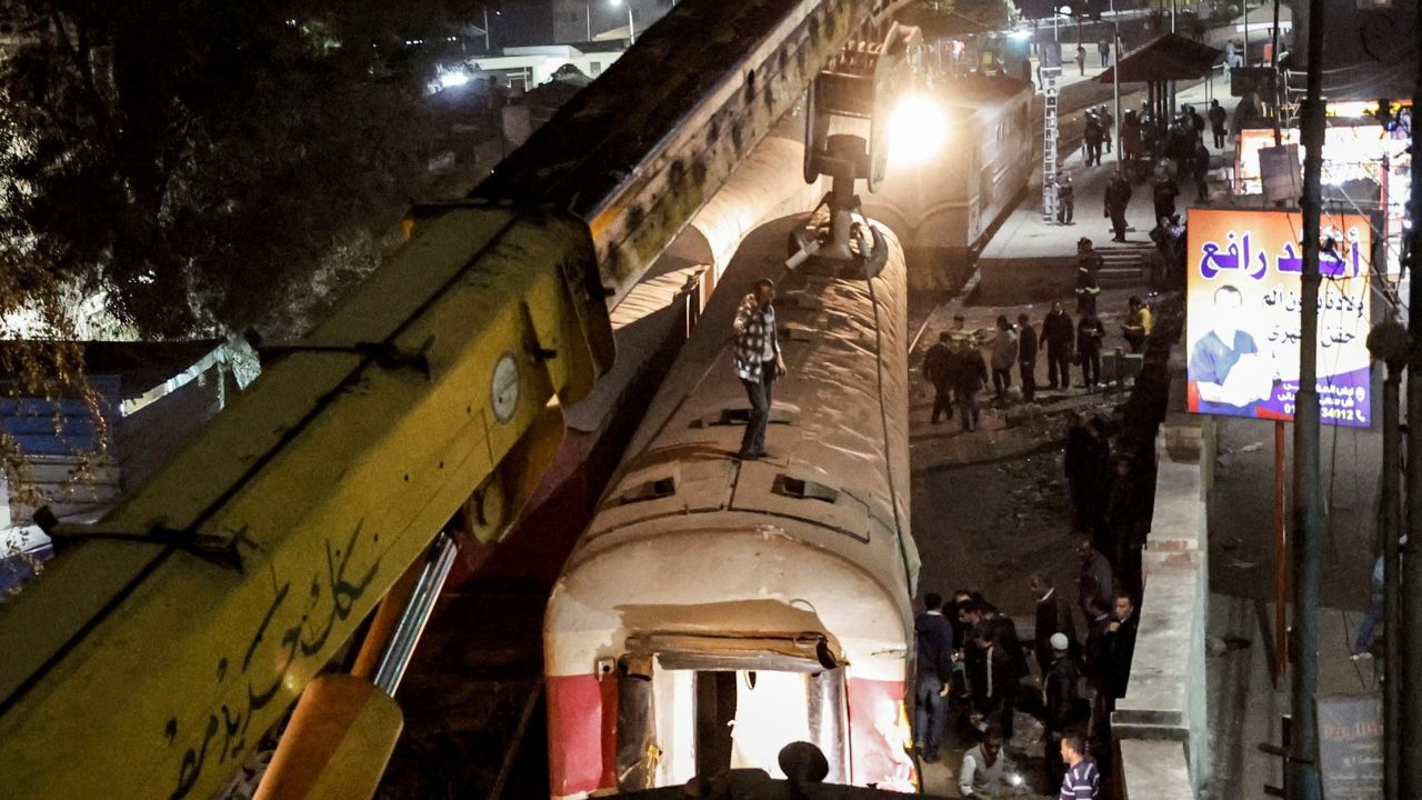 accidente-de-tren-en-egipto-deja-cuatro-muertos-y-mas-de-20-heridos