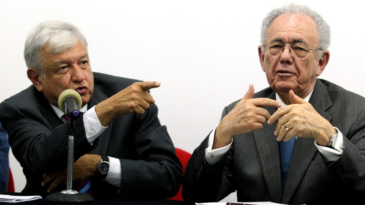javier-jimenez-espriu-renuncio-tras-desacuerdo-en-dejar-puertos-en-manos-de-la-semar-amlo