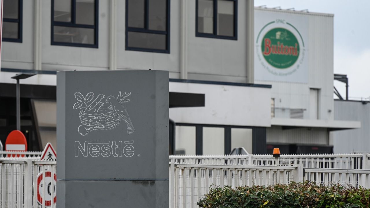 nestle-cierra-una-fabrica-en-francia-tras-escandalo-de-pizzas-contaminadas