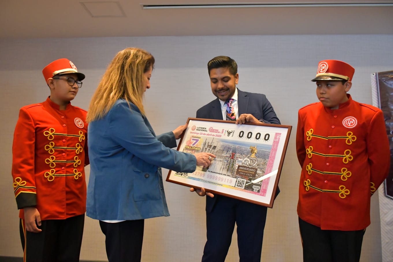 71aa2894-7640-4bf8-96f1-8b135d8c6eca