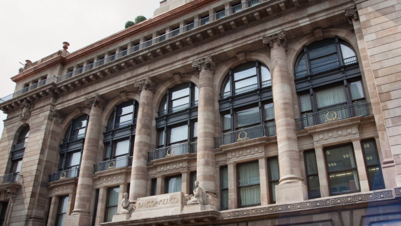 Banxico-Twitter