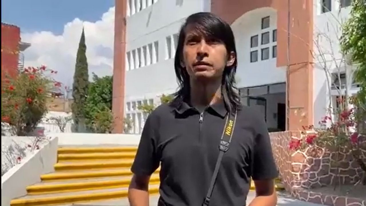 Fotorreportero-denuncia-agresion-de-funcionario-publico-en-Guerrero