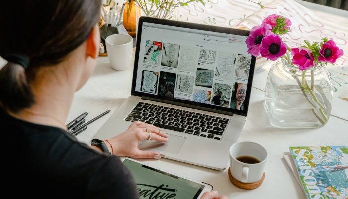 aplicacion-para-hacer-catalogos-700x400