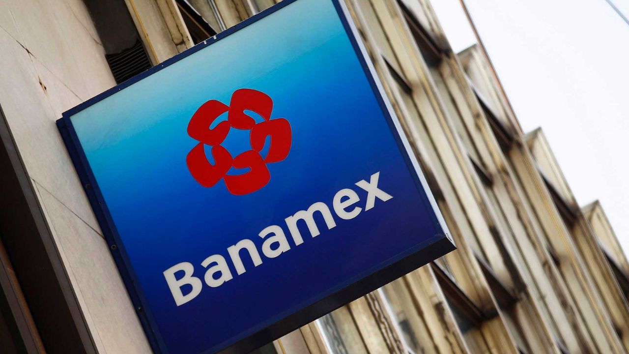 Banamex-1