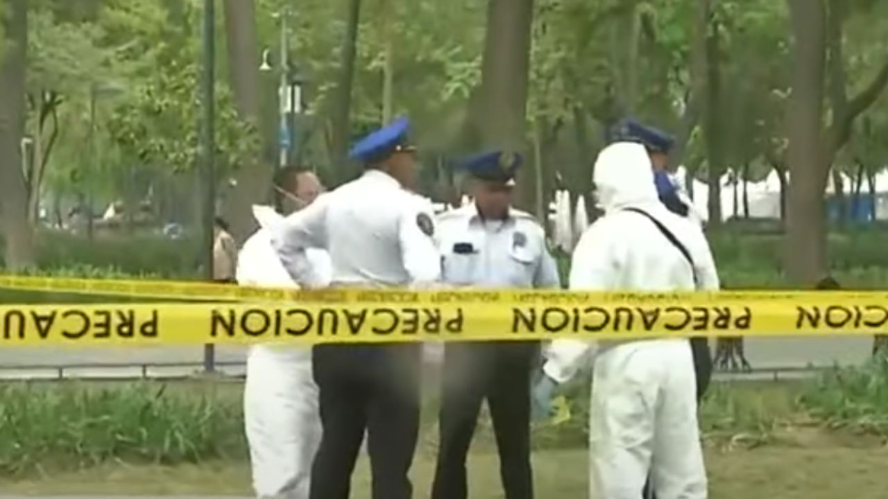 Hallan-a-hombre-muerto-en-la-Alameda-Central-CDMX