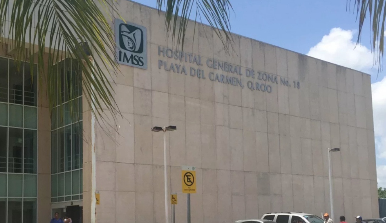 amlo_nina_elevador_imss