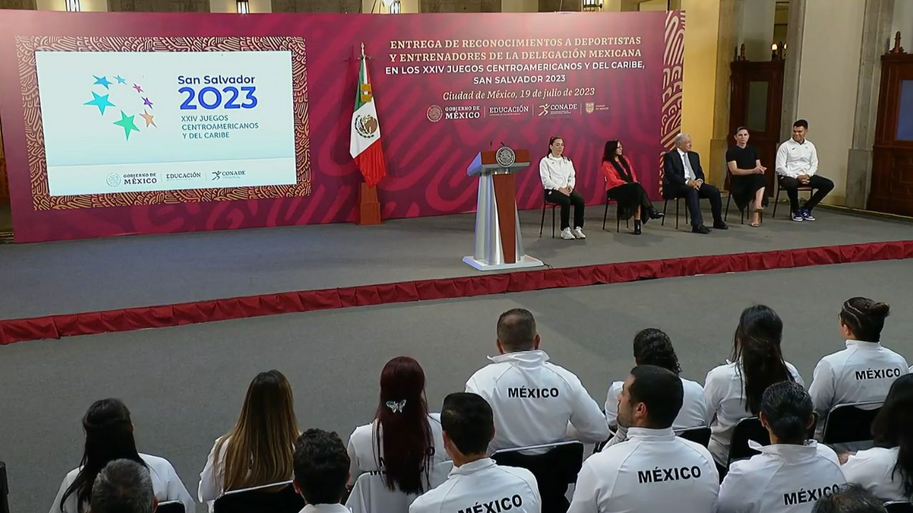 atletas-mexicanos-amlo