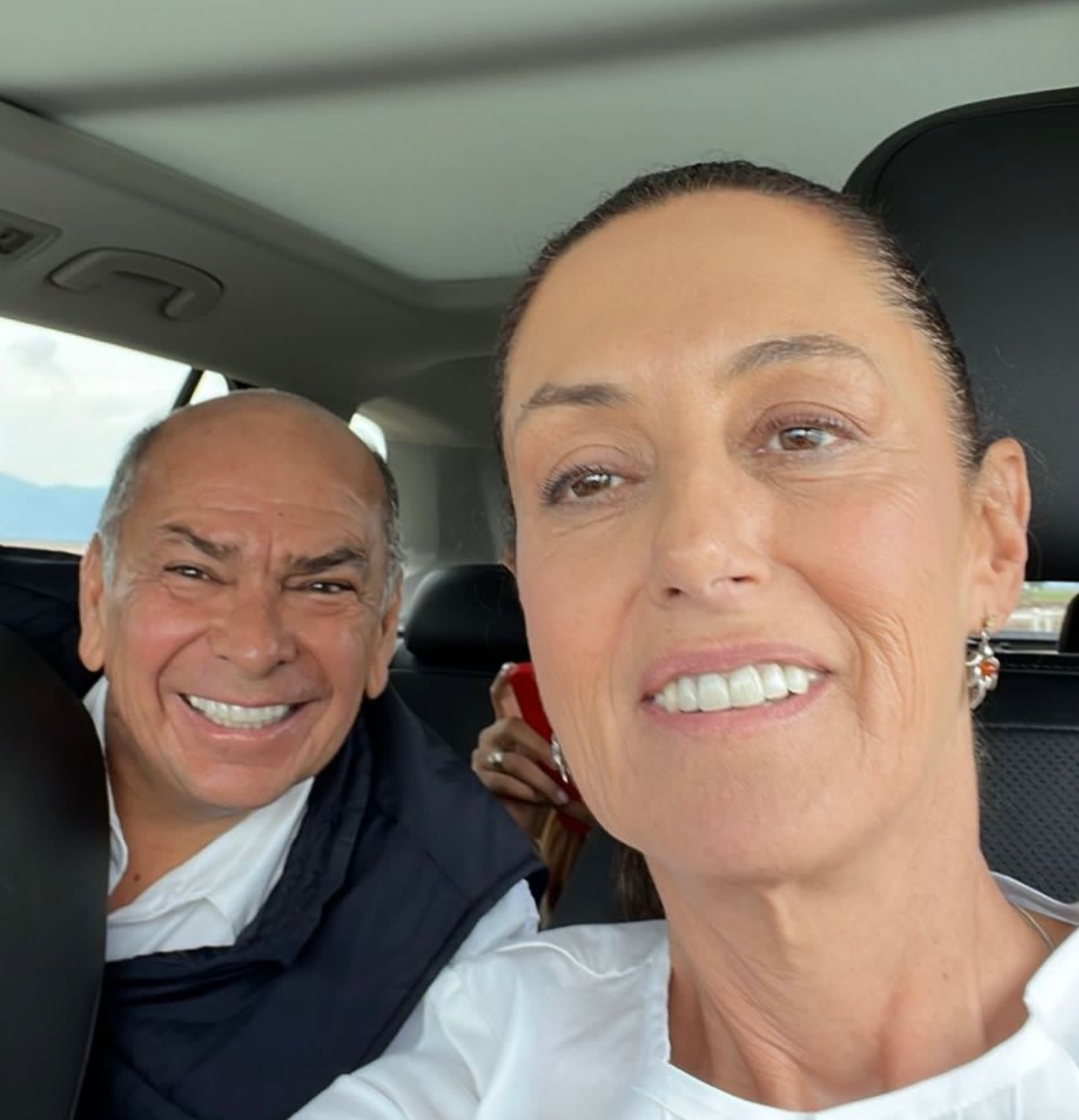 bd2e278c-74e9-4780-ac34-c348591bd5df