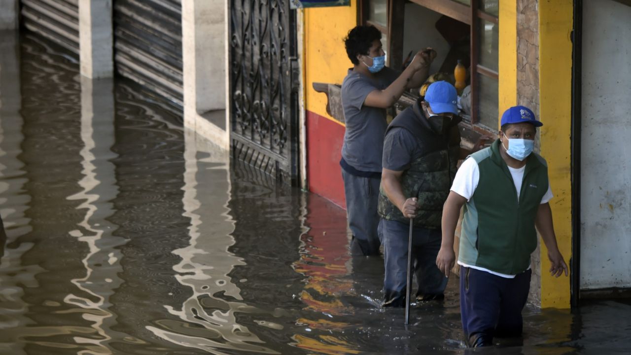 lluvias-intensas-y-granizo-amenazan-a-mexico-por-onda-tropical-9-y-10