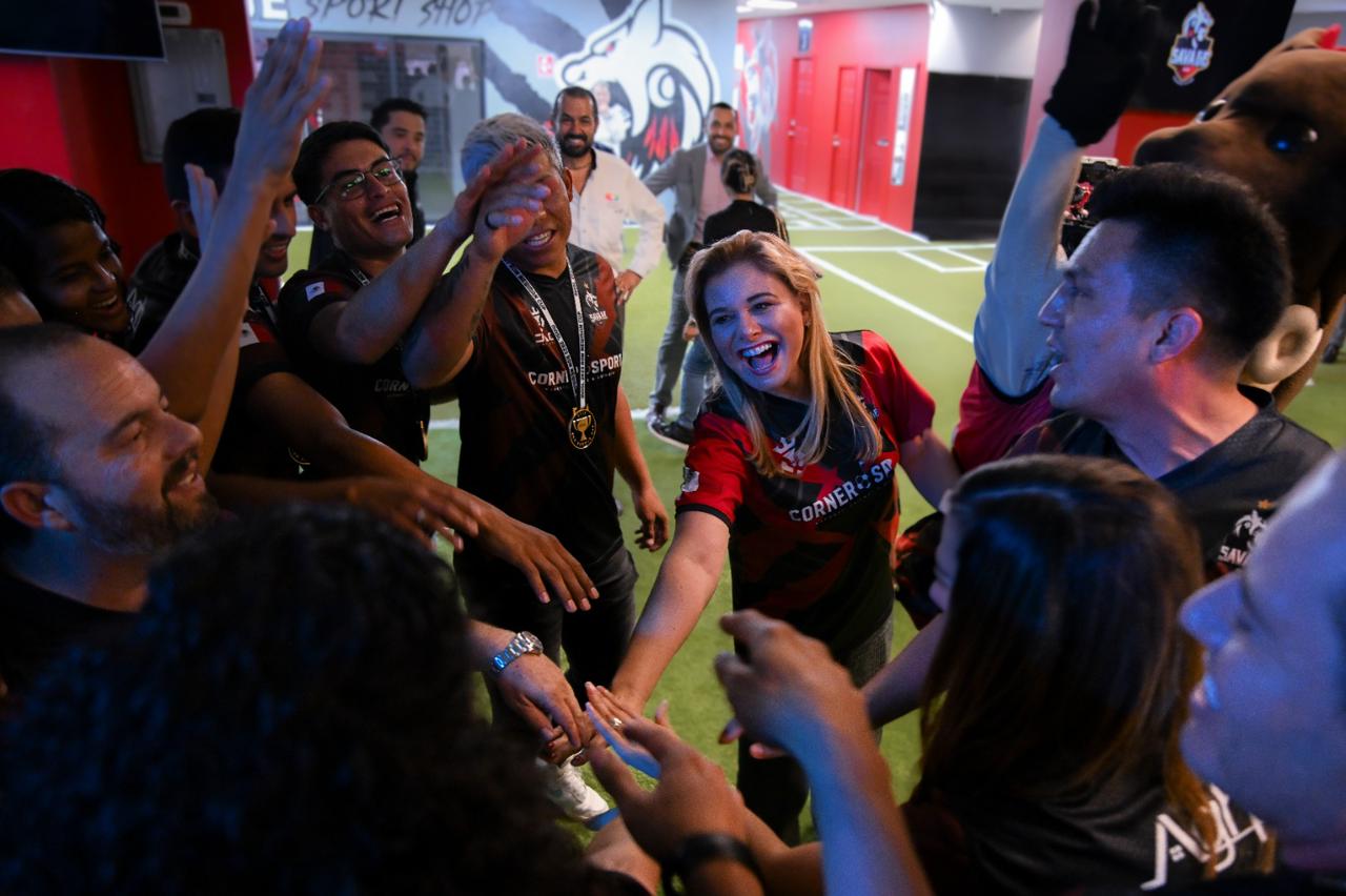 c12f0ff6-8c00-43ad-acc5-a11764c49aa1