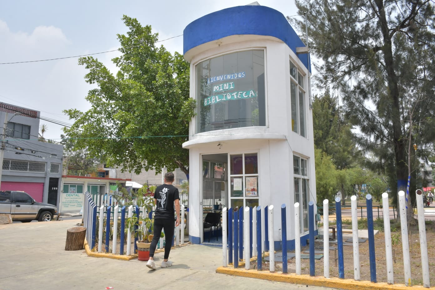 f53e07a8-e095-48e1-9b06-e84af9d60f56