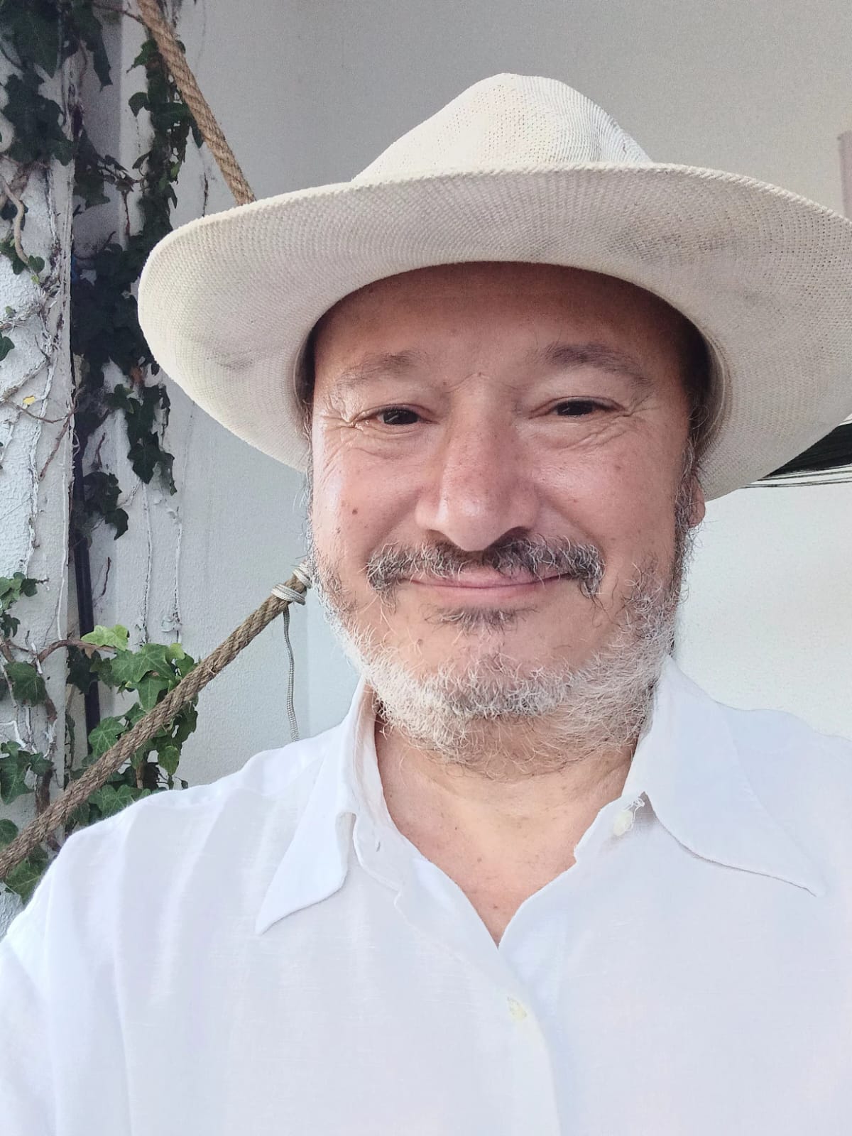 a30c2a40-6f80-487d-8a17-74b36082b05b