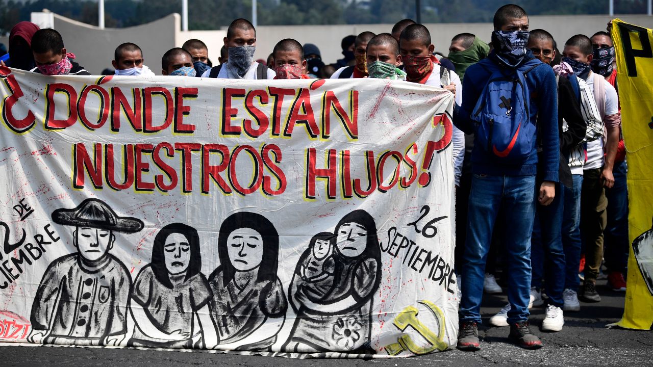 amlo-asegura-que-cooperacion-es-clave-para-resolver-caso-ayotzinapa