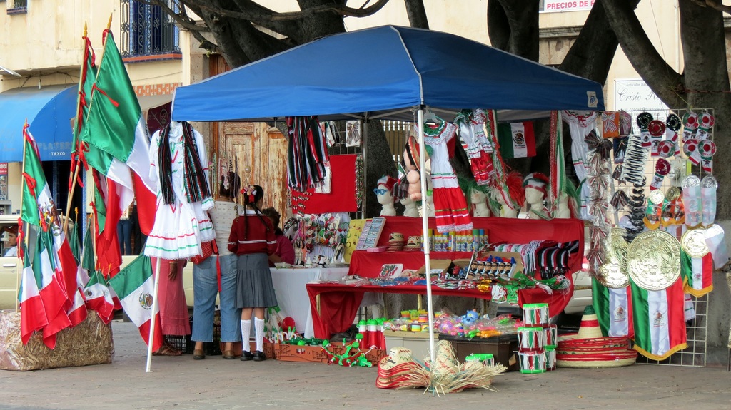 vendor-color-bazaar-market-public-space-patriotism-646174-pxhere.com