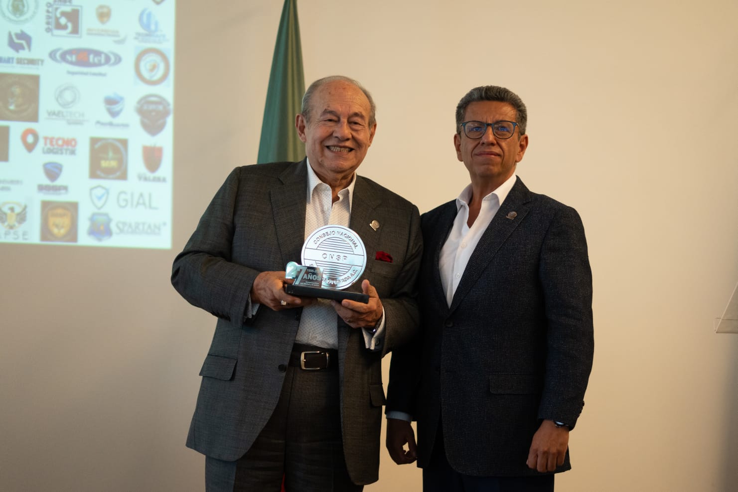 38894662-a0a6-45b3-90f8-5c7b5aa9f6b1