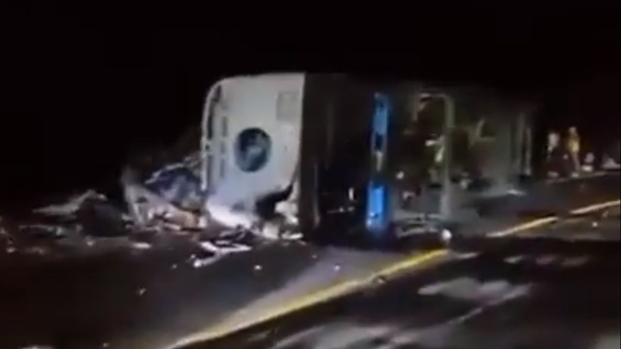 volcadura-de-autobus-en-oaxaca-deja-5-muertos-y-15-heridos