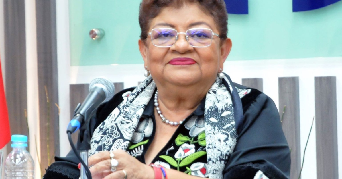 ernestina_godoy-3