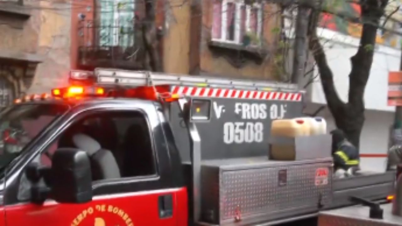 incendio-de-edificio-en-la-colonia-roma-provoca-evacuacion