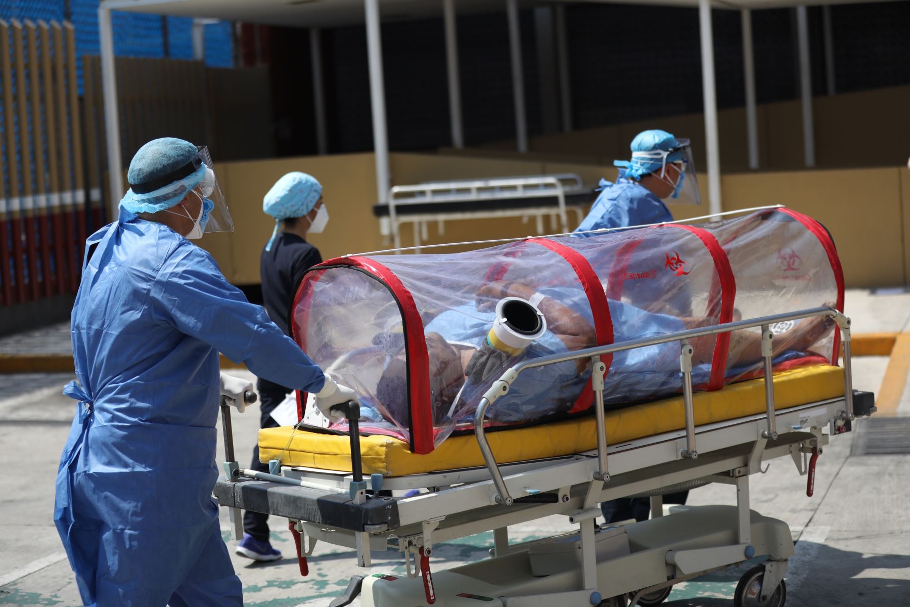 hospitalizaciones_covid_03-min