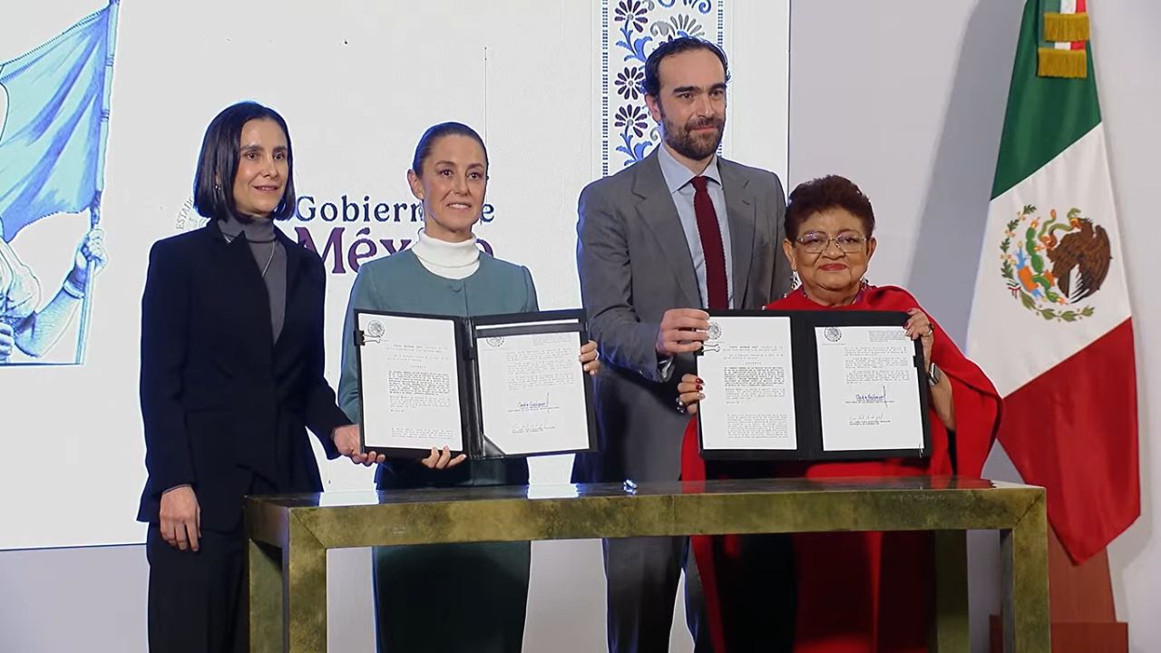Sheinbaum-firma-decretos