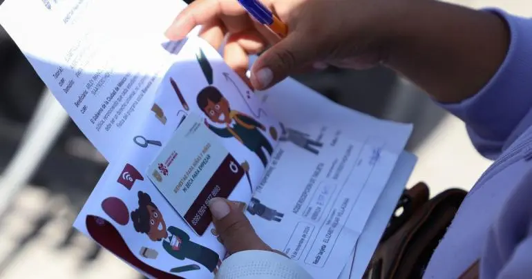 10-mil-tarjetas-mi-beca-para-empezar-clara-brugada