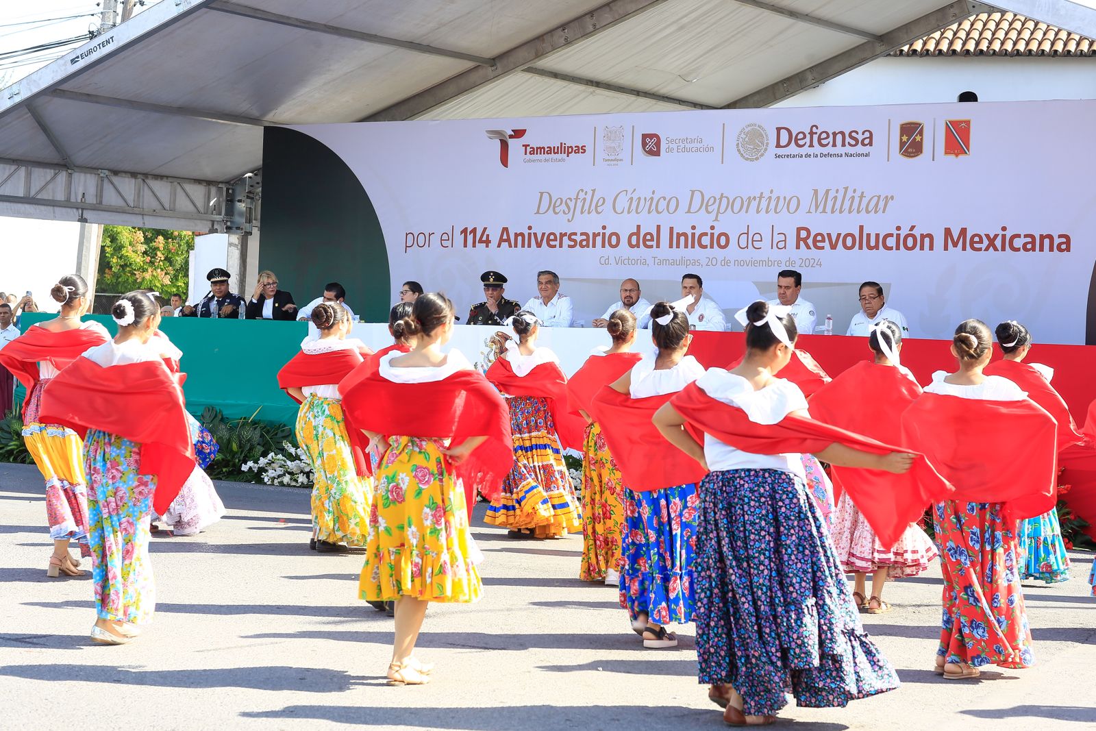 Encabeza Américo Villarreal desfile por el 114 Aniversario del Inicio de la Revolución Mexicana