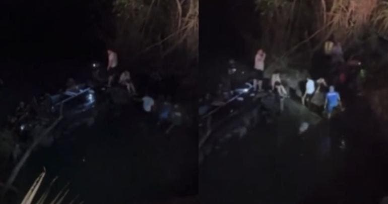 camioneta_de_turistas_cae_a_arroyo_en_la_huasteca_potosina_reportan_20_heridos