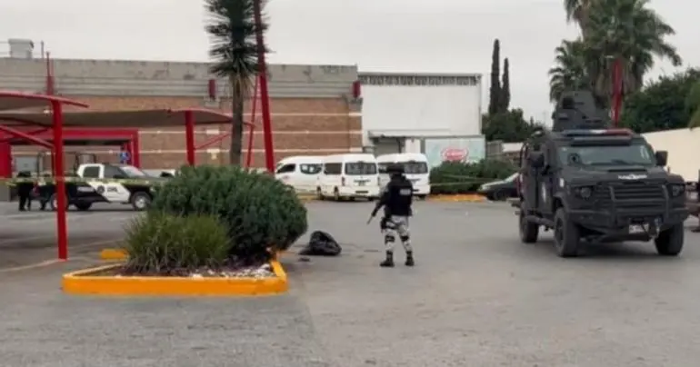 fiscalia_confirma_muerte_de_mujer_armada_durante_balaceras_en_linares_0