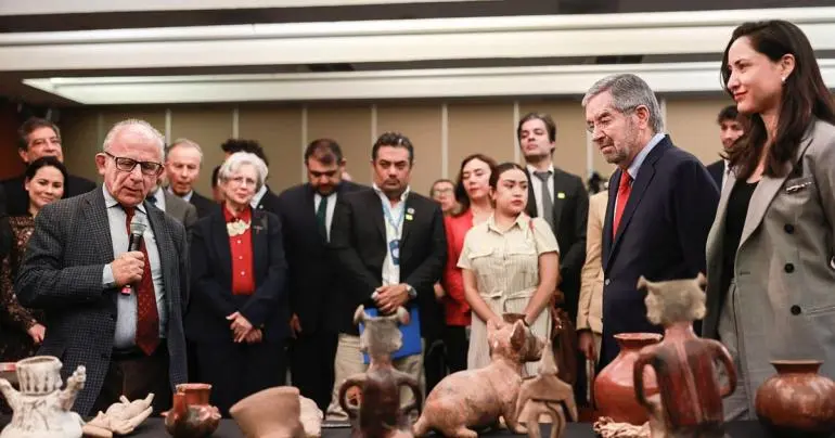 mexico-recupera-piezas-arqueologicas-sre