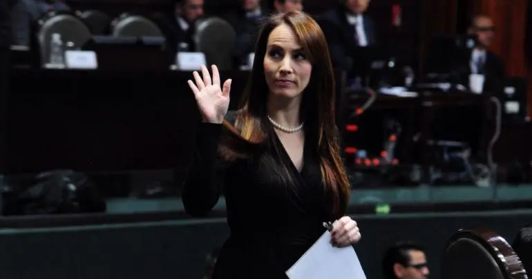 sheinbaum_nombra_a_gabriela_cuevas_como_representante_para_mundial_2026
