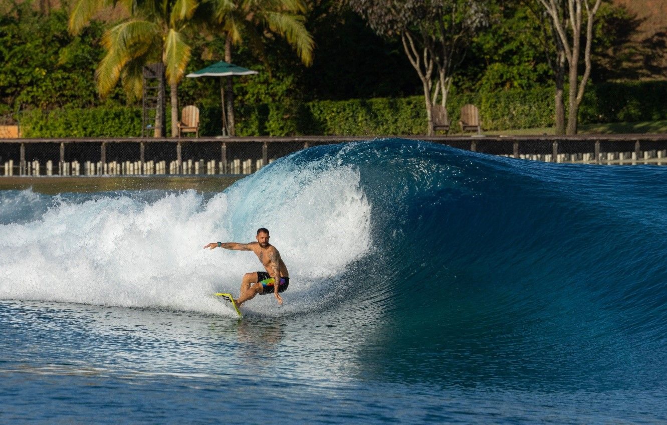 American_Wave_2
