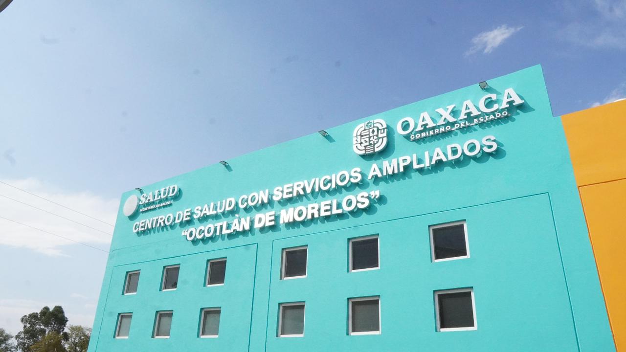 Sigue-Hugo-Alberto-Espinoza-Morales-dando-contratos-a-‘cuates