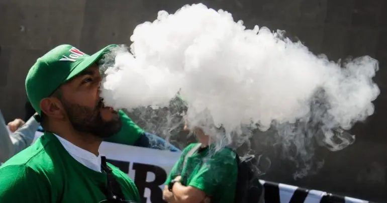 diputados-avalan-general-prohibir-vapeadores