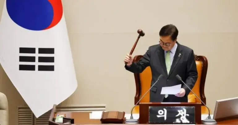 fracasa_la_mocion_para_destituir_a_yoon_por_el_boicot_de_su_partido
