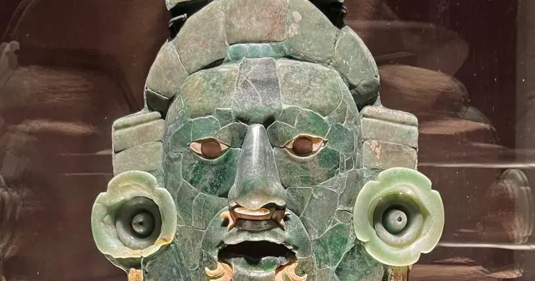 mascara-calakmul-jade-museo-merida