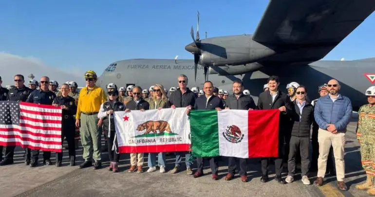 bomberos_mexicanos_incendio_california