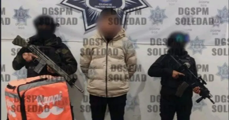 repartia_droga_como_comida_lo_detuvieron_con_40_dosis_de_marihuana
