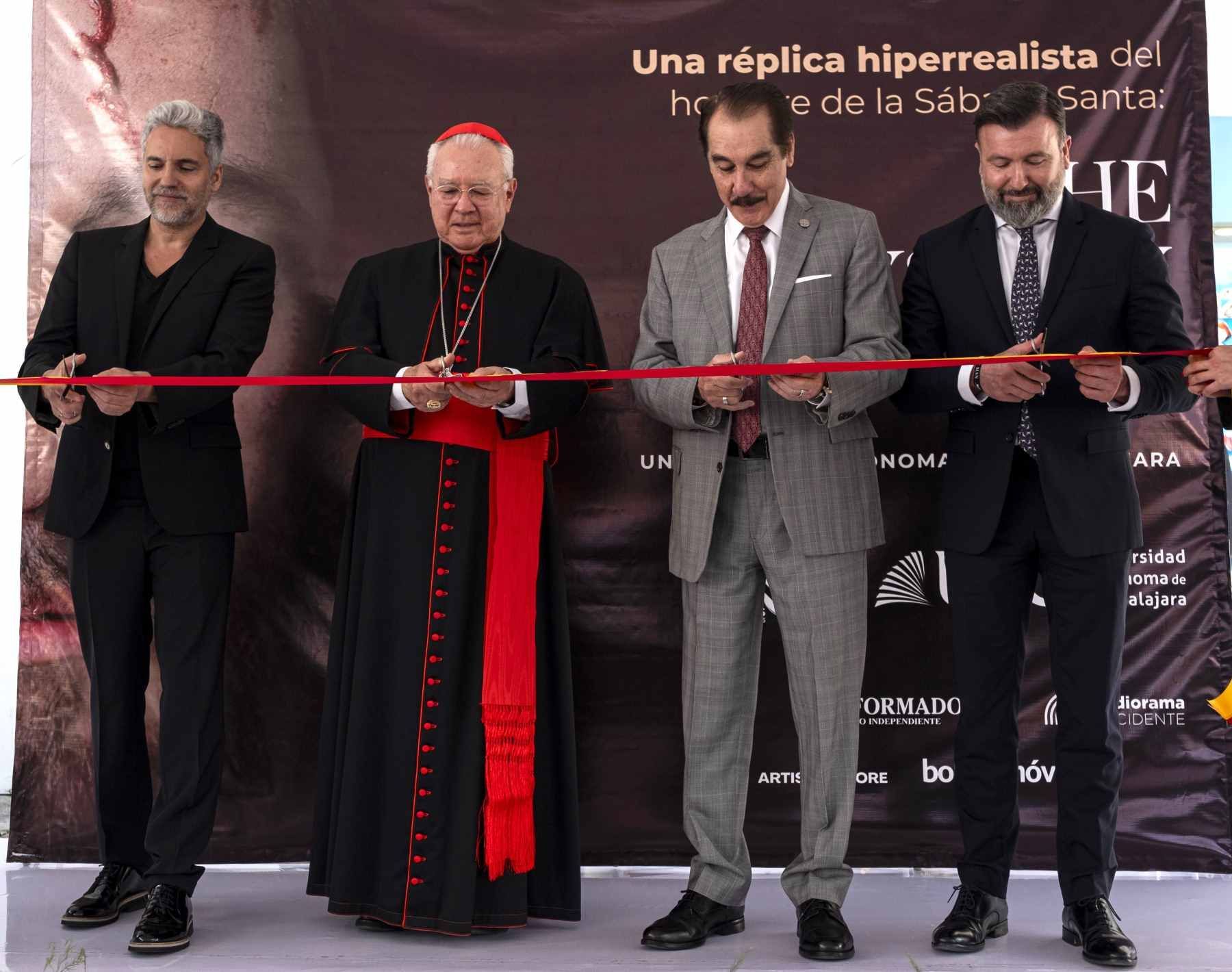 the_mystery_man_en_la_uag-1