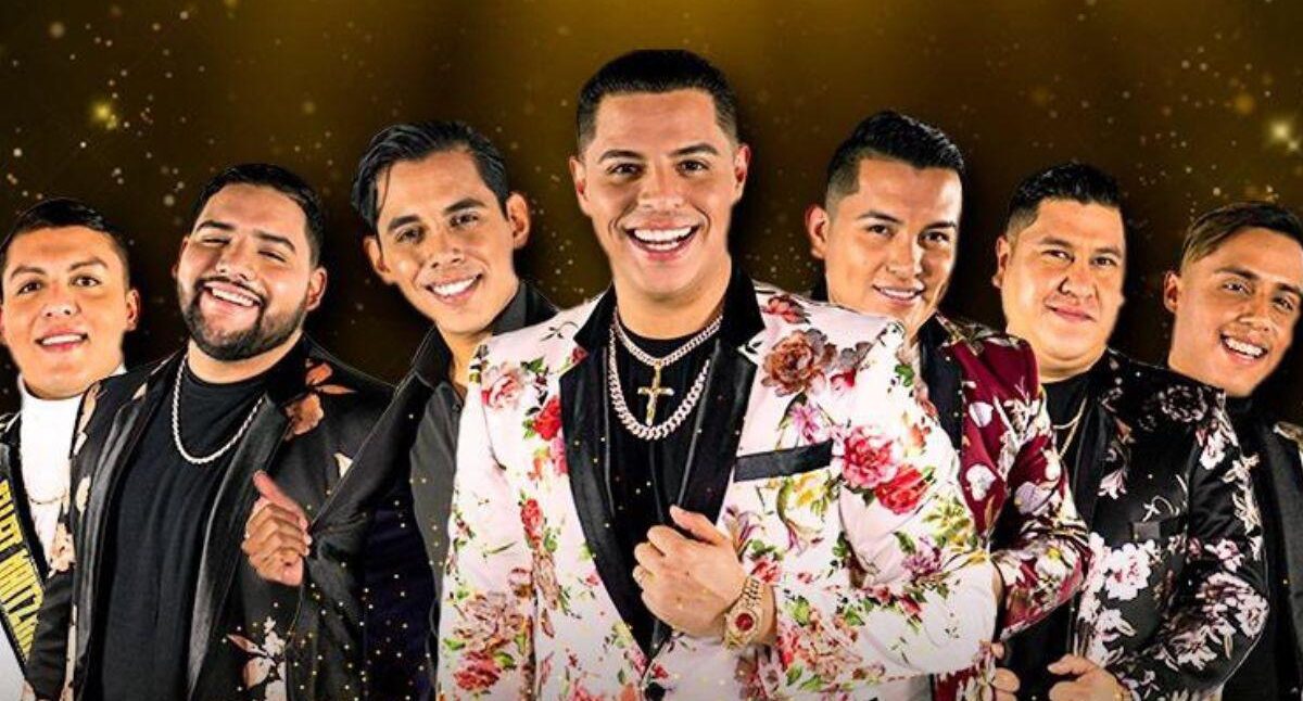 GRUPO FIRME FOTO2