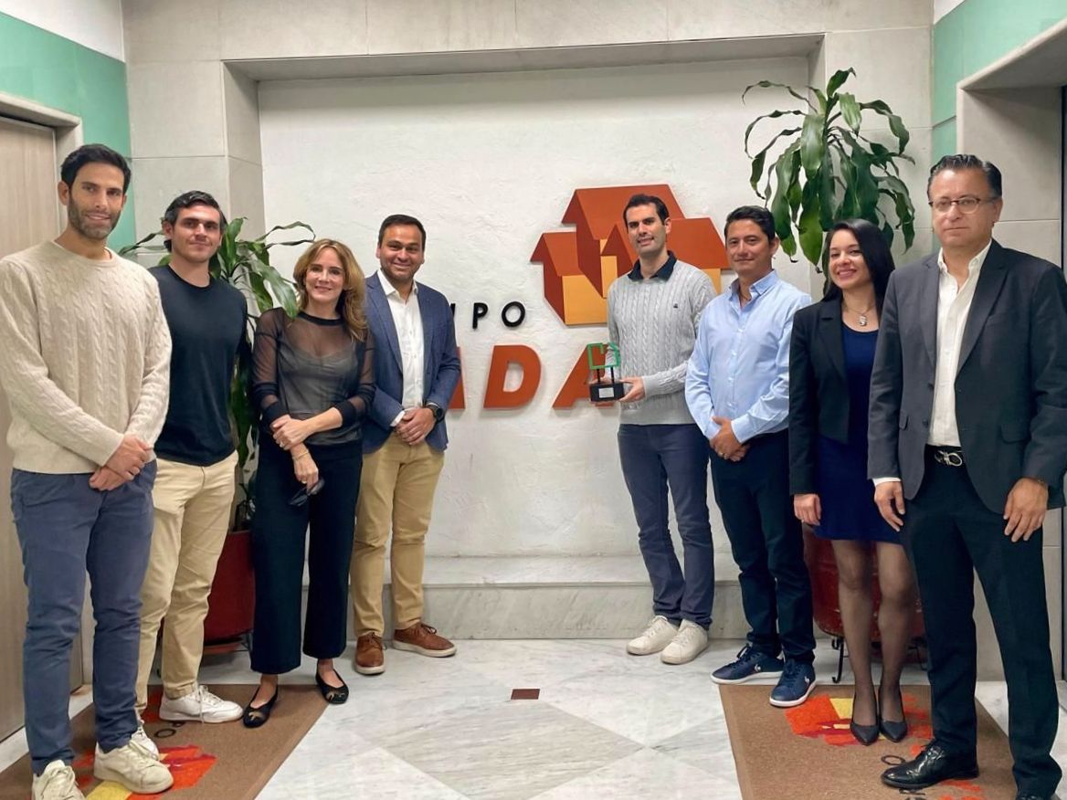 Grupo-Sadasi_certificacion_Best_Place_to_Live_2025_1-1