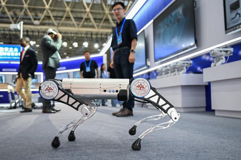 CHINA-HUBEI-WUHAN-CONFERENCIA MUNDIAL DE EDUCACION DIGITAL 2025